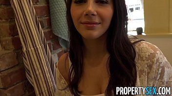 Reproducir Películas xnxx con maduras 2018 teniendo sexo en una fiesta con un borracho