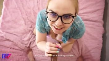 Abspielen Xnxx xnxx mit einer schönen Frau, die Sex in den Teufeln hat und einen harten Schlag macht