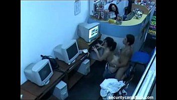 تشغيل يتم تصويرهم بكاميرا خفية عندما يمارسون الجنس
