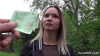 Abspielen Monika bezahlte in Pahardcoree für xxx hart natürlich
