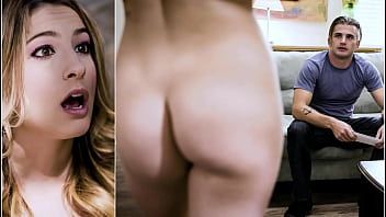 Jouer Toute fille à la recherche de xxx peut se sentir bien avec un tel homme