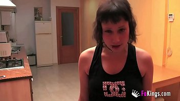 Abspielen Spanisch sehr Hippie fickt mit versteckter Kamera, um in Porno zu beginnen