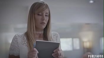 Reproduzir Asiático que se fode numa posição fora do comum e adora finalizar