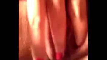 Play The carpet in the cooking area is this milf's favorite place to masturbate