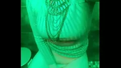 غريب شقراء كيارا ليلة يحصل الرطب والبرية في المراحيض العامة