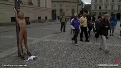 Odtwórz Publiczne hańba: Europejska blond opłacona na zewnątrz