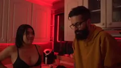 Odtwórz Big Ass Teen Linda Houston w amatorskich wideo seks