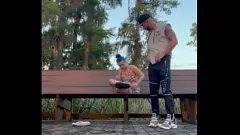 Jouer Regardez cette petite salope sexy Ashton se faire défoncer dans le parc, sucer une grosse bite comme une pro et faire une gorge profonde avec ses petits seins qui rebondissent