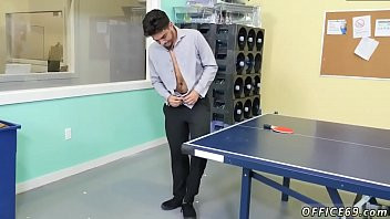 من يخسر اللعبة سيء ، هذه هي اللعبة ..