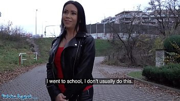 تشغيل يمسك العاهرة ويضربها في الفندق