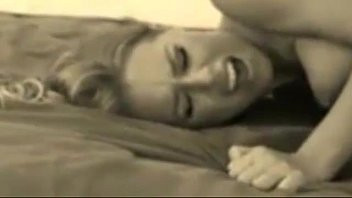 Play An amateur from Romania is filmed for the first time when she has sex on the couch